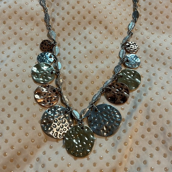 Gold Tone Circle Disc Necklace - Picture 3 of 4